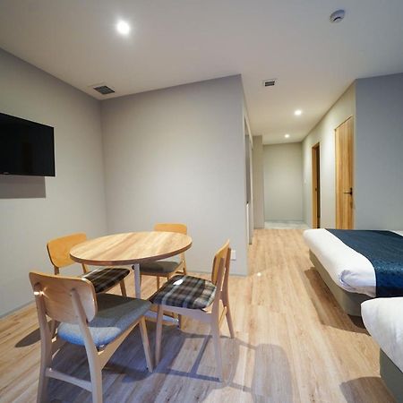 Hotel S-Presso East Осака Екстер'єр фото